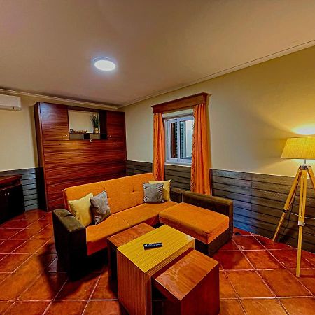 Villa Casinha Dos Cubos Geres Esterno foto