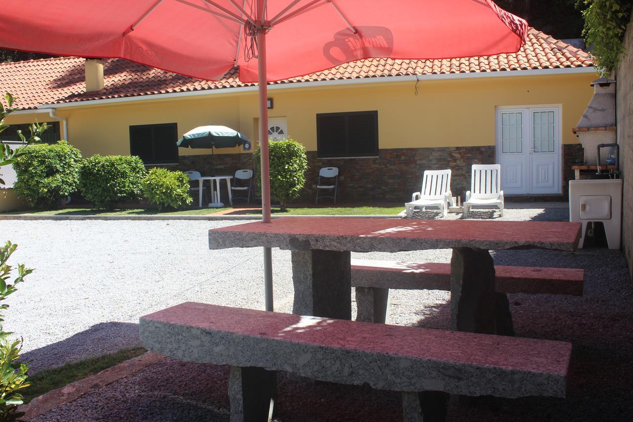 Villa Casinha Dos Cubos Geres Esterno foto
