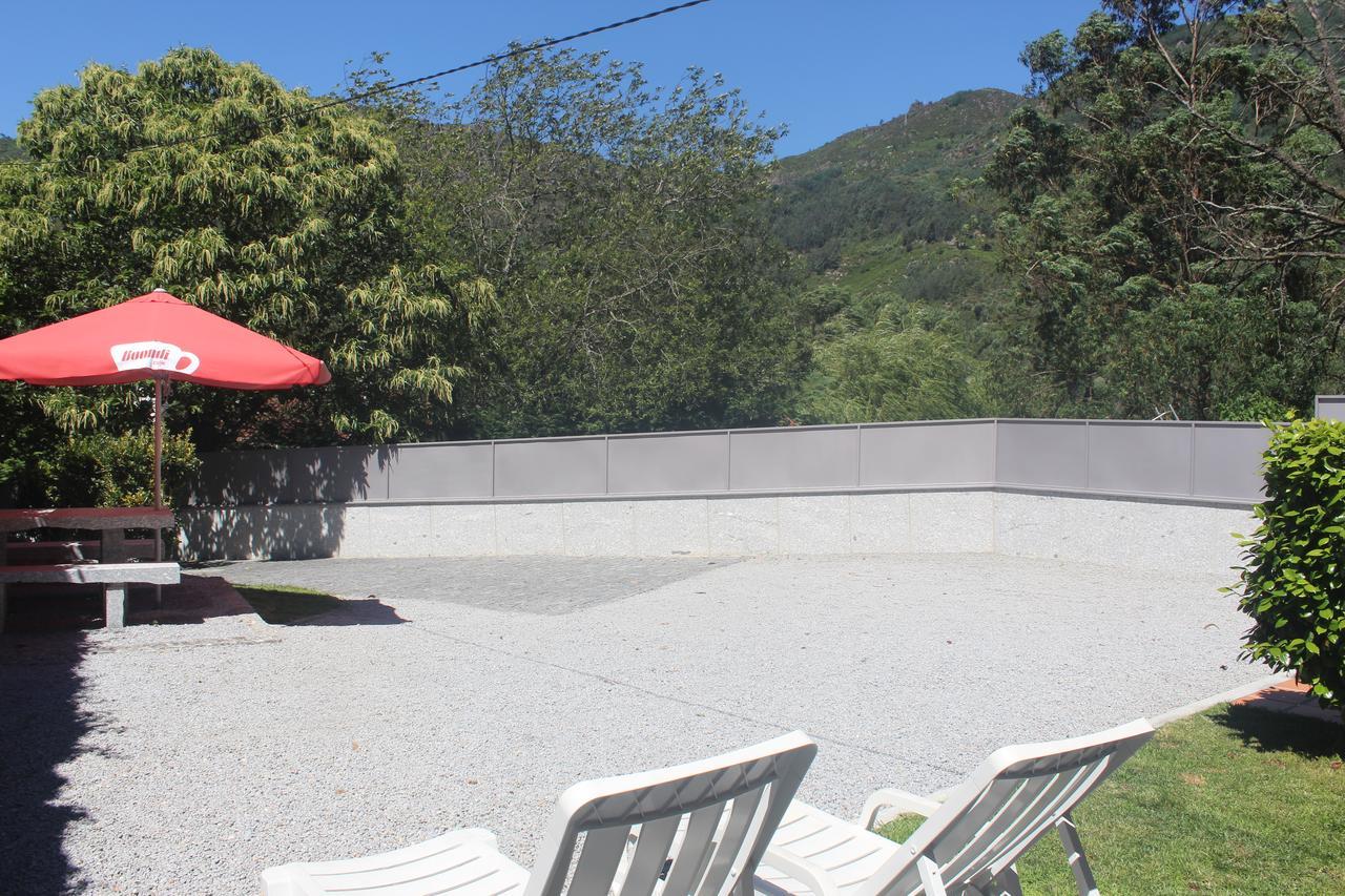 Villa Casinha Dos Cubos Geres Esterno foto