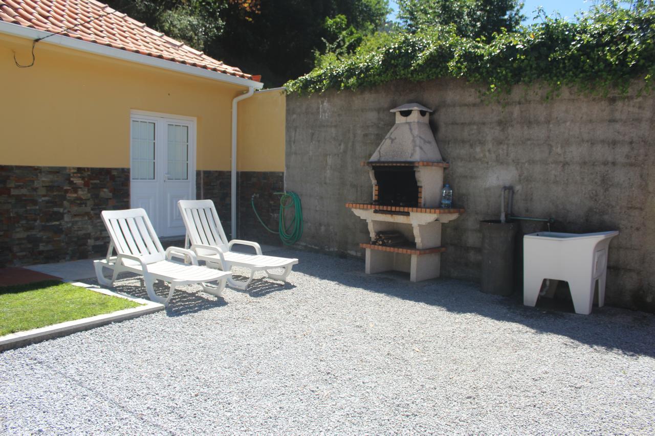 Villa Casinha Dos Cubos Geres Esterno foto