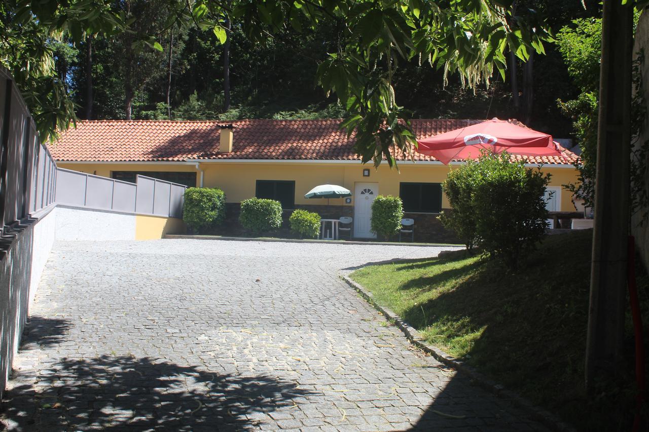 Villa Casinha Dos Cubos Geres Esterno foto